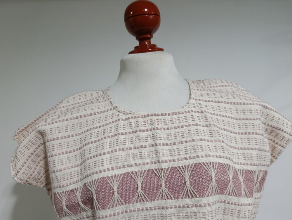 Huipil Torcido Rosa - Image 3