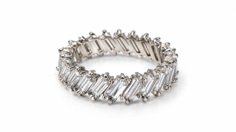 Anillo de Plata Destellos de Elegancia
